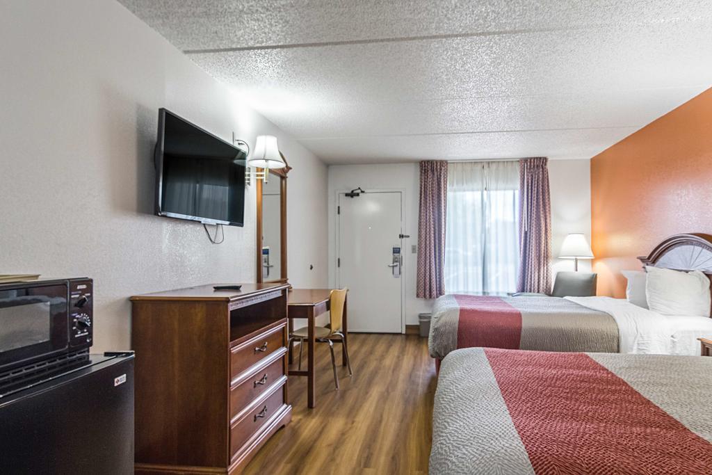 Motel 6 เวย์ครอส ภายนอก รูปภาพ